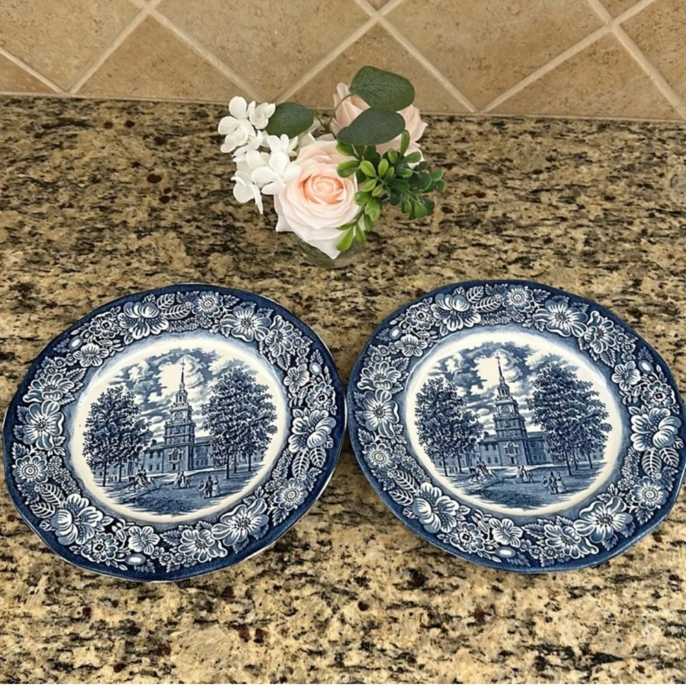 2 Liberty blue plates Blue and White Porcelain Dinner Plate Set
